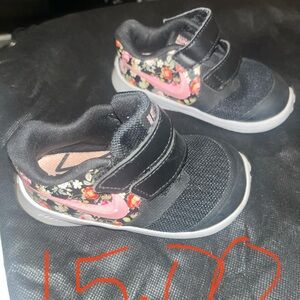 Nike Kids Black and Pink Floral Sneakers